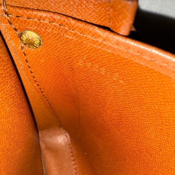 LOUIS VUITTON VINTAGE CARTOUCHIERE MM with dust bag… - Picture 9 of 16